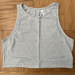 NWOT H&M Cropped Racerback Tank
